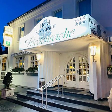Hotel Friedenseiche ノイキルヒェン・フイン エクステリア 写真