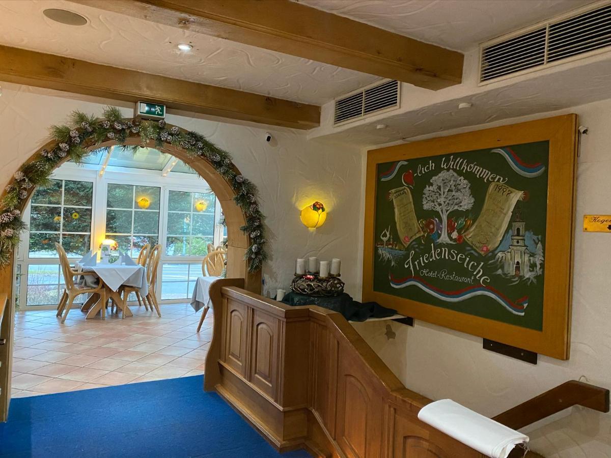 Hotel Friedenseiche ノイキルヒェン・フイン エクステリア 写真